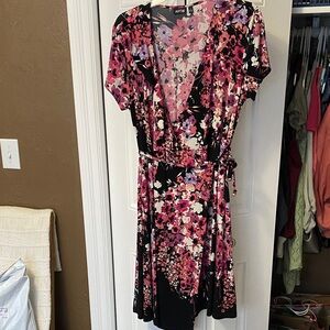 Floral Wrap Dress Apt 9
